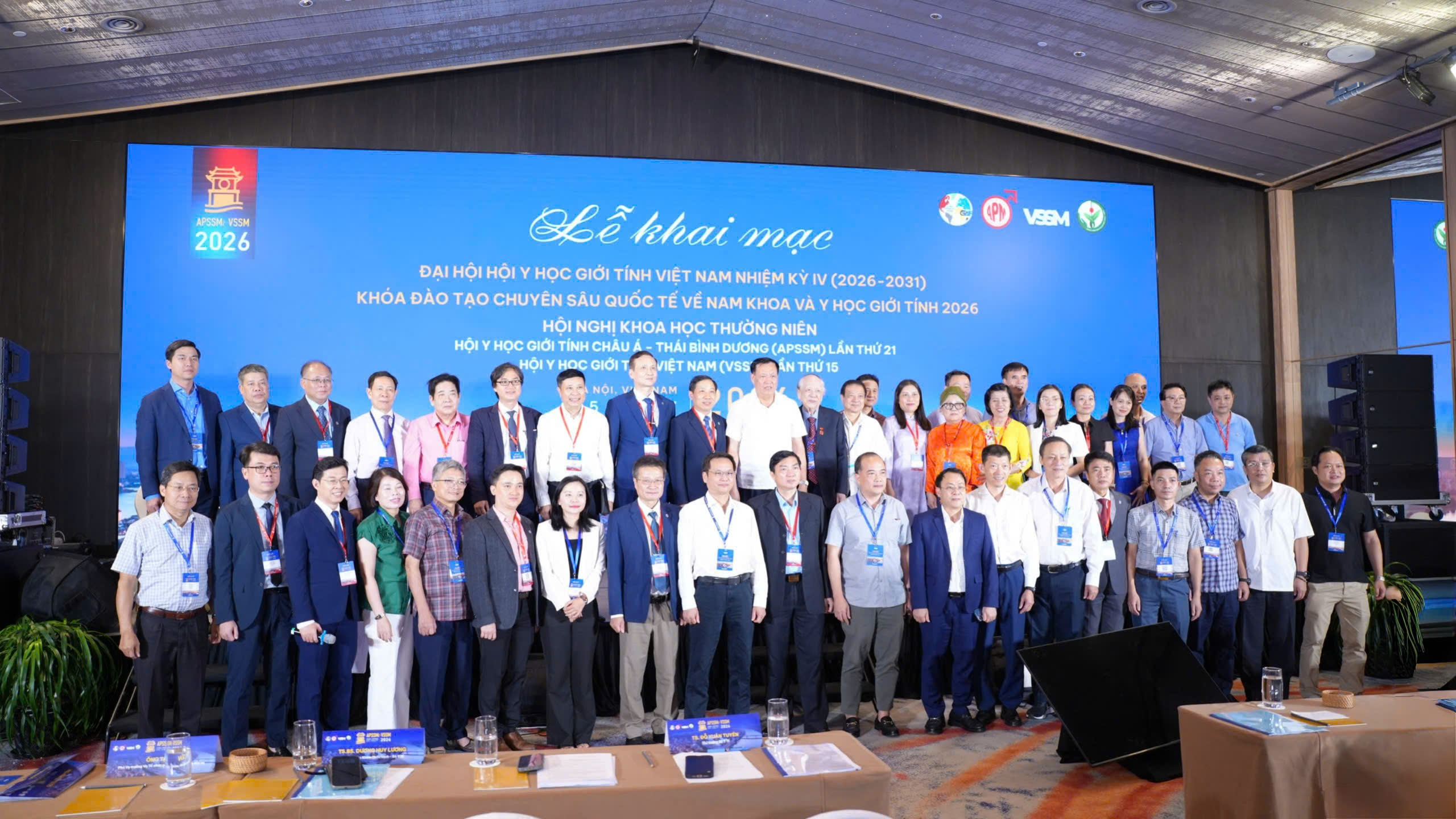 Phát Triển Y Học Giới Tính: Một Hướng Đi Quan Trọng Đối Với Sức Khỏe Dân Số