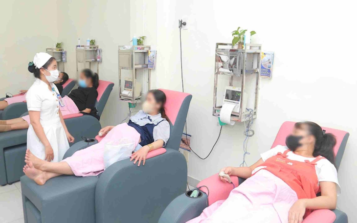 Tại Sao Có Những Trường Hợp Quan Hệ Với Người Bị Viêm Gan B Mà Không Bị Lây Nhiễm?