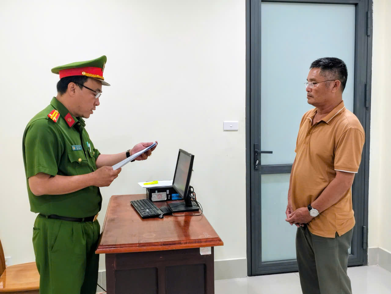Khởi Tố Hoàng Văn Dương: Nguyên Nhân và Hệ Lụy Từ Hành Vi Mua Hóa Đơn Khống