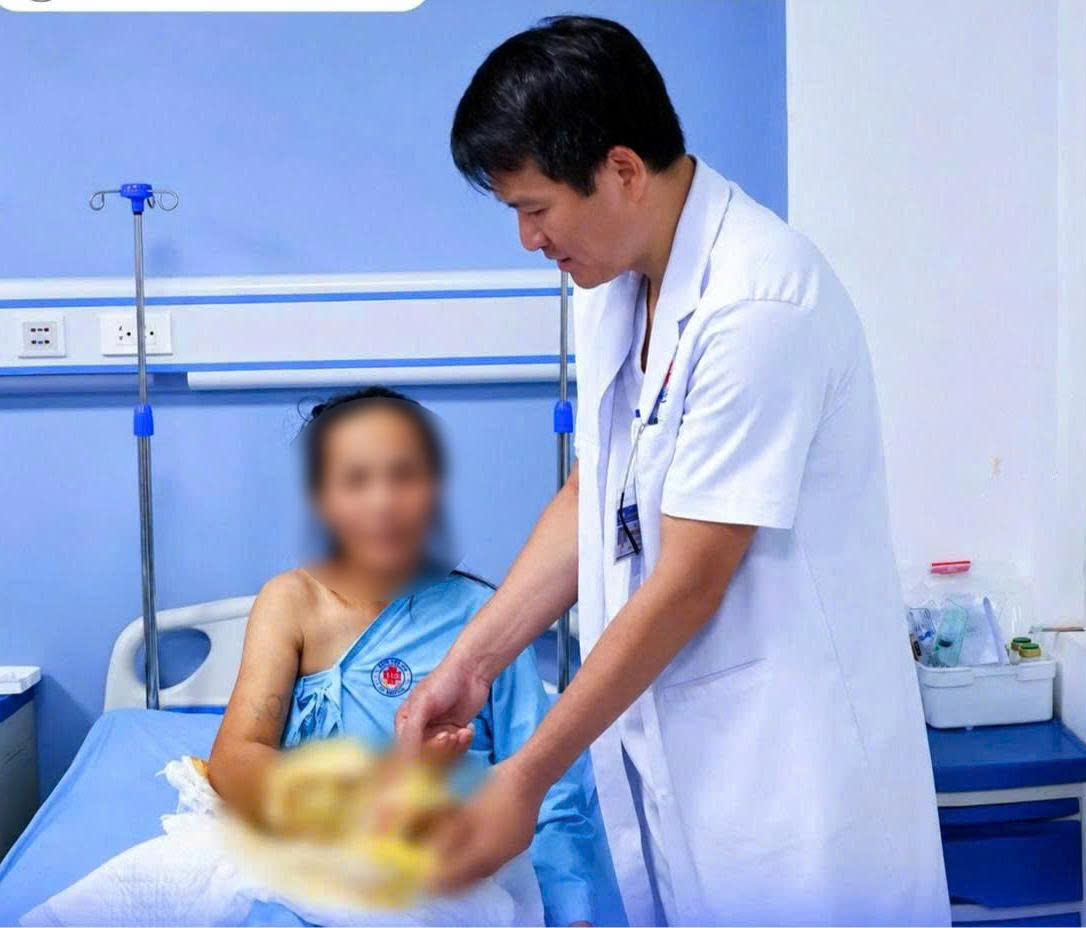 Cứu Sống Cẳng Tay Gần Đứt Rời: Ca Phẫu Thuật Khẩn Cấp Tại Nghệ An