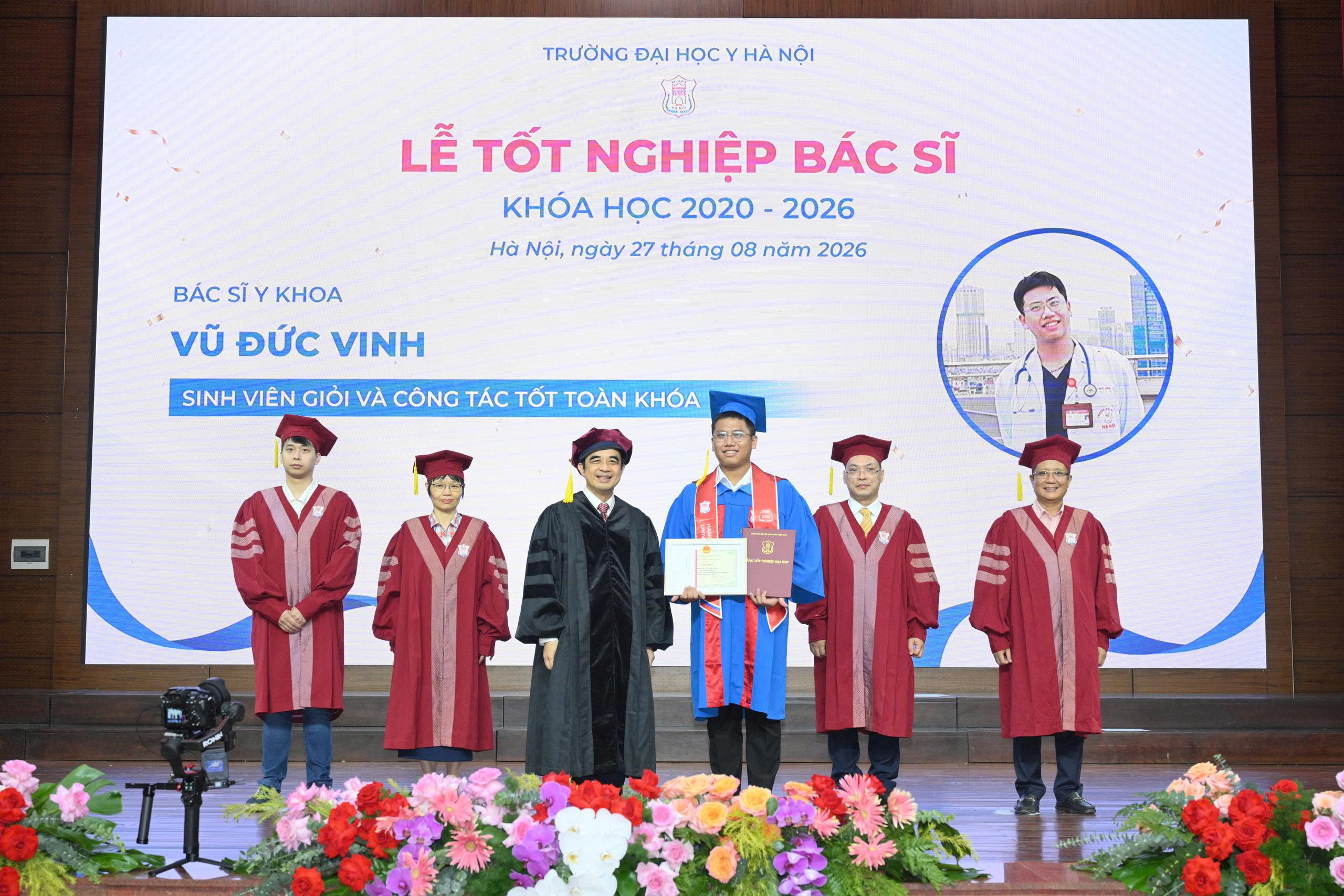 Gần 700 tân bác sĩ Đại học Y Hà Nội sẵn sàng hành trình chữa bệnh cứu người- Ảnh 6.
