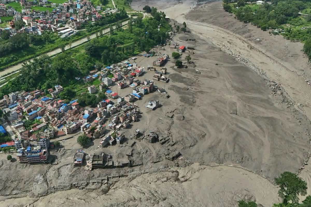 Nguy cơ lũ quét kiểu Nepal ở Việt Nam: nguyên nhân đã rõ và những bước cần làm