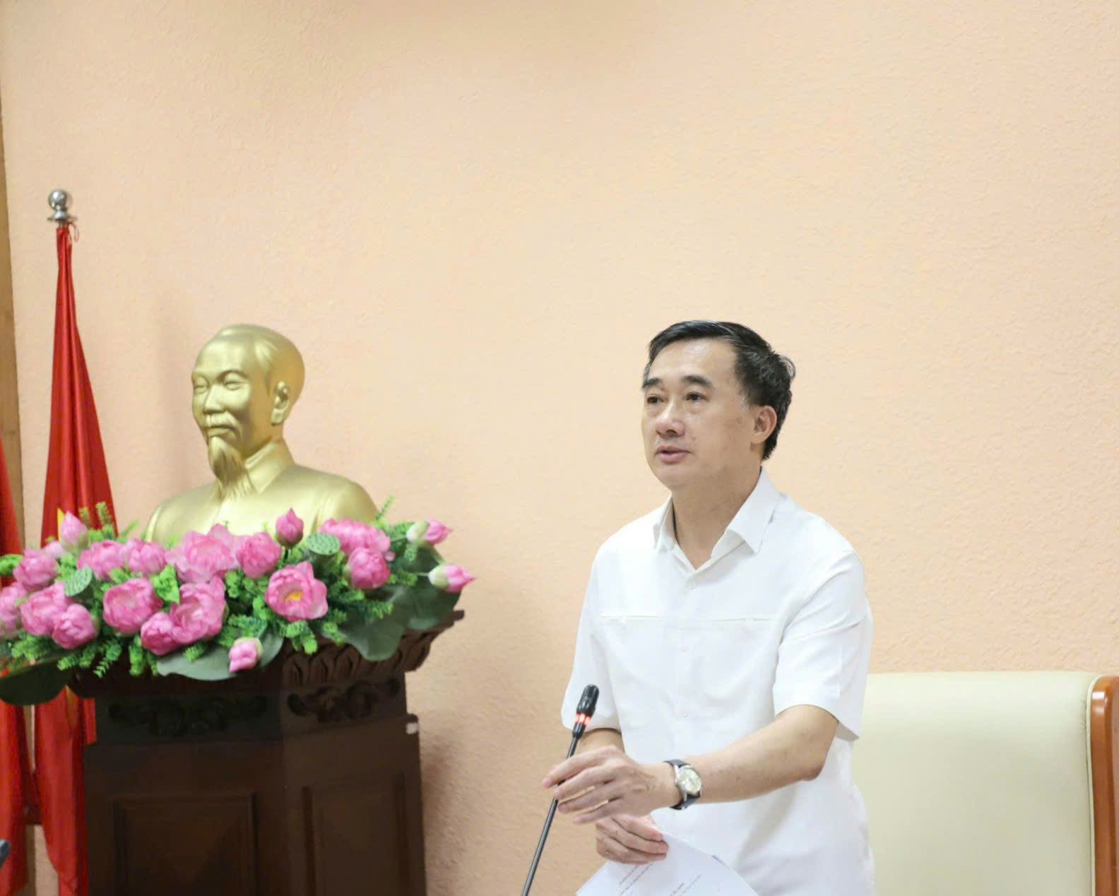 anh-thuan-du-lich-13-1786625647952899992472 Thứ trưởng Trần Văn Thuấn phát biểu chỉ đạo