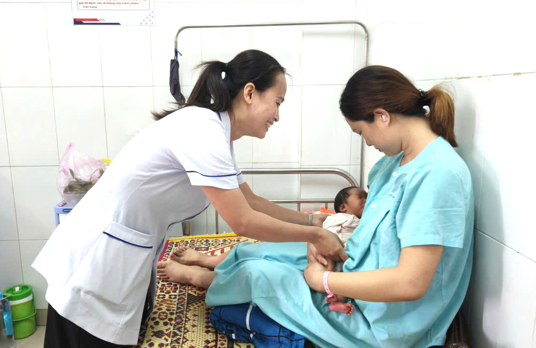 hướng dẫn nuôi con bằng sữa mẹ Hướng dẫn nuôi con bằng sữa mẹ