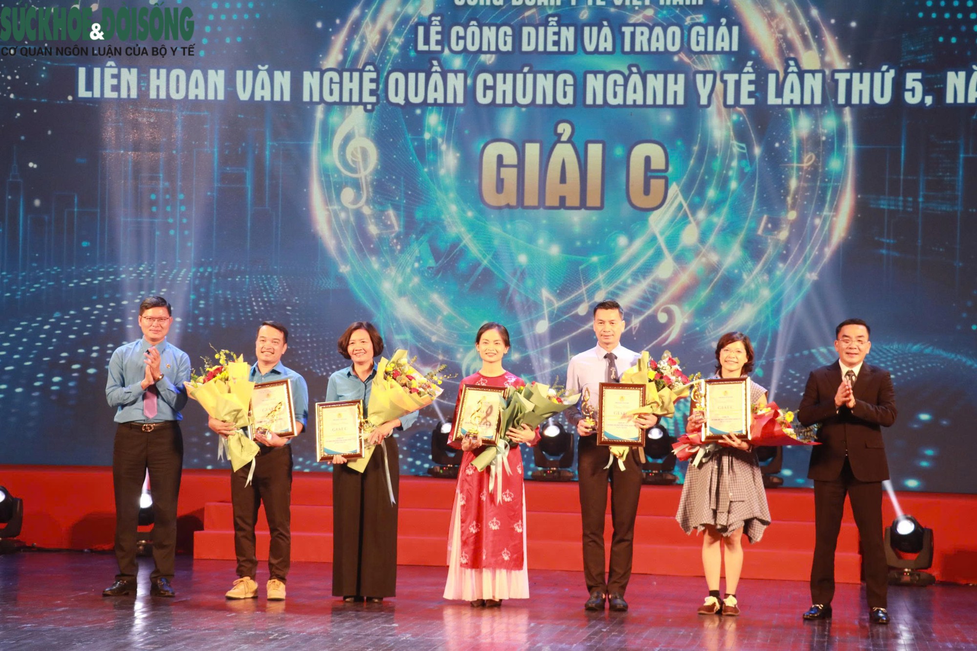 Liên hoan Văn nghệ quần chúng ngành Y tế Liên hoan Văn nghệ quần chúng ngành Y tế