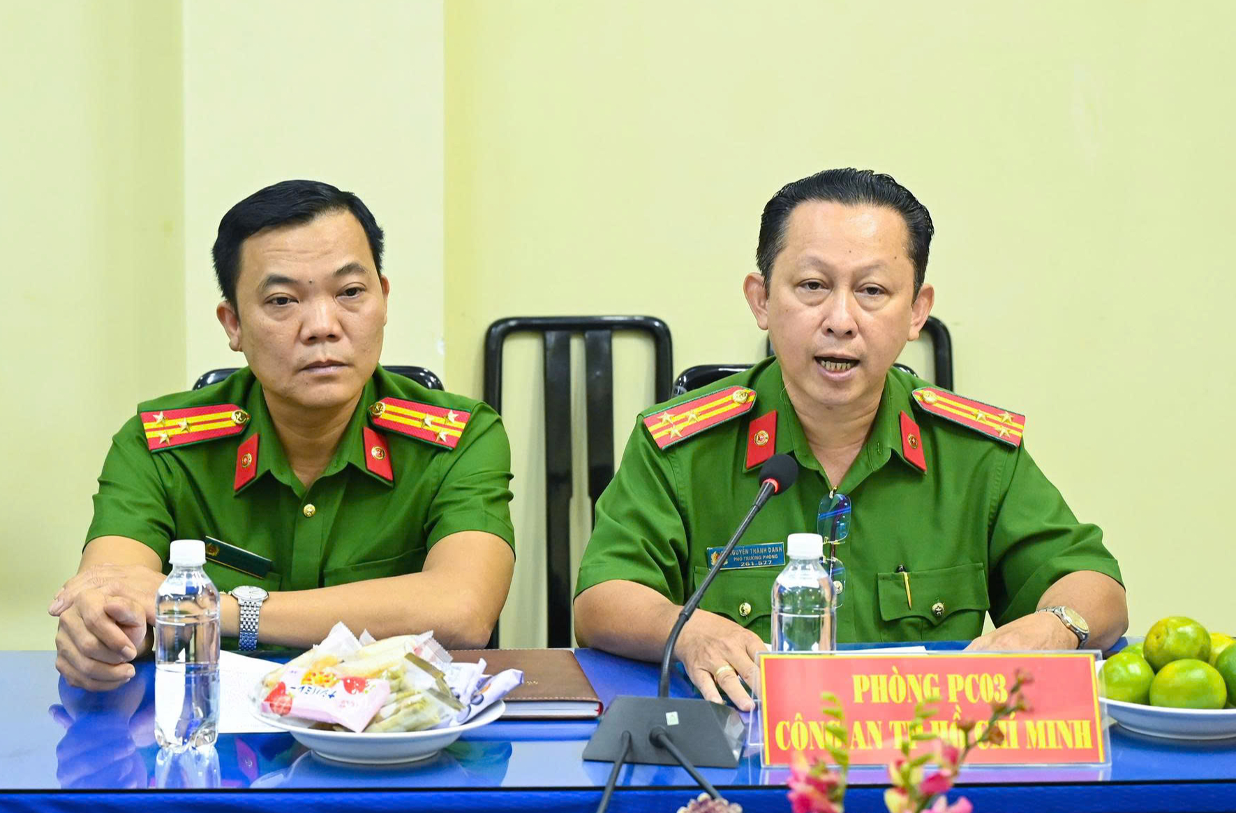 Hàng giả núp bóng ‘xách tay’, ‘sale sốc’, KOL quảng bá: TPHCM siết truy xuất nguồn gốc - Ảnh 1.
