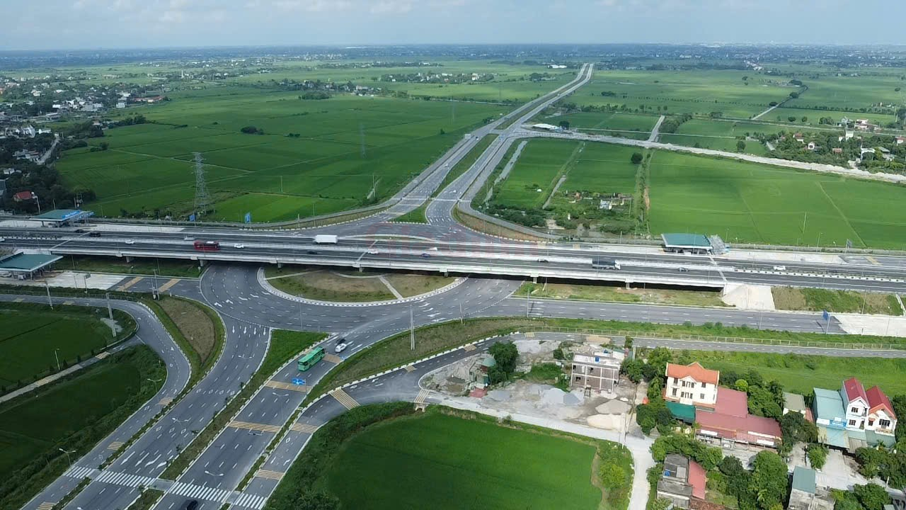 CSGT xử lý lỗi không giữ khoảng cách, cao tốc Pháp Vân - Cầu Giẽ - Cao Bồ ra sao?- Ảnh 3.