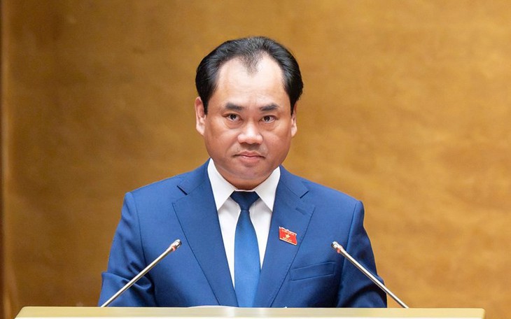 bo-nnmt-178710515549863658437-0-0-487-780-crop-1787105323828945976351 ĐBQH: Cần bổ sung cơ chế đất đai đặc thù cho lĩnh vực y tế - Ảnh 4.