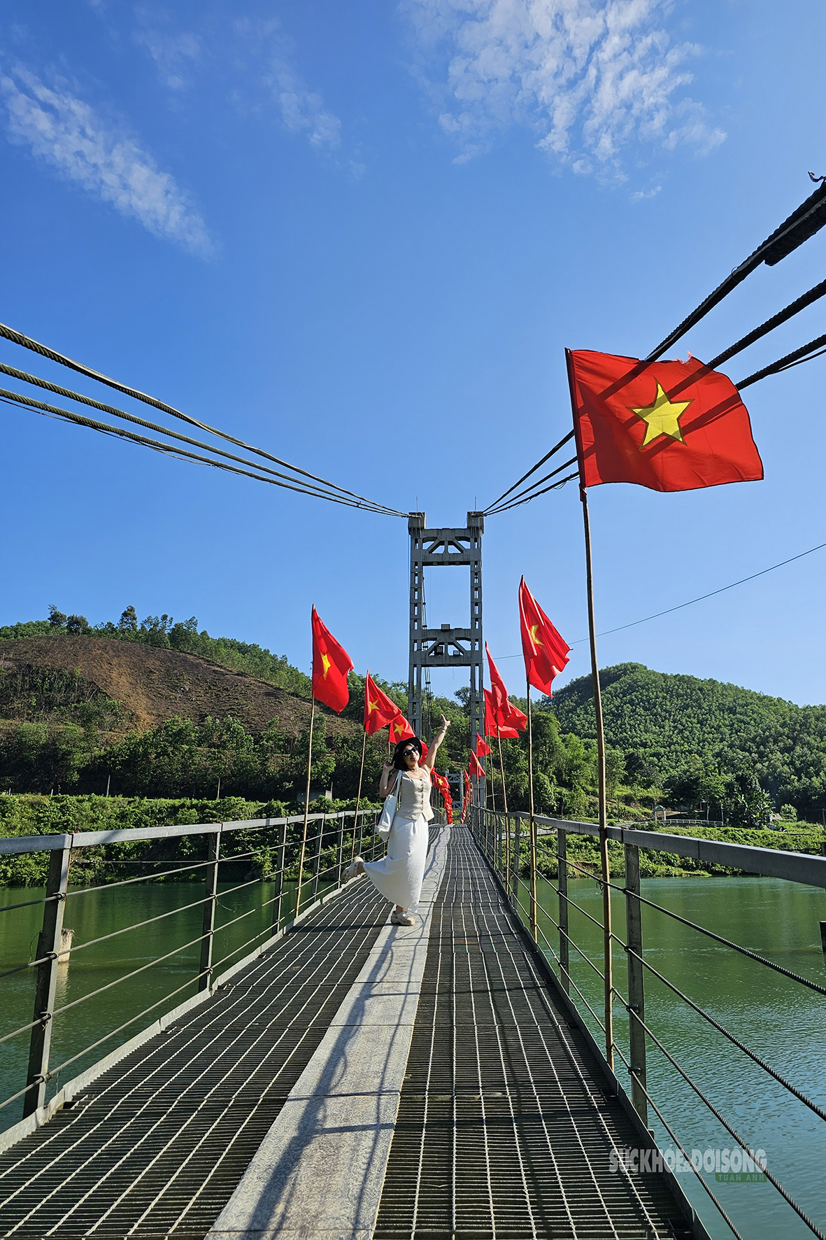 co-to-quuc-rop-do-tren-nhip-cau-ban-ma3-17877898320281134672547 Nhịp cầu 'đánh thức' không gian du lịch Bản Mạ- Ảnh 3.