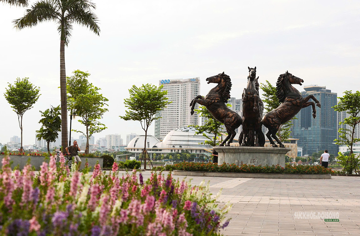cong-vien-an-hoa-dien-mao-moi-nguoi-dan-hao-hung-tap-luyen-1-1785751418325688387477 Công viên An Hòa đổi mới diện mạo, người dân hào hứng tập thể dục- Ảnh 3.