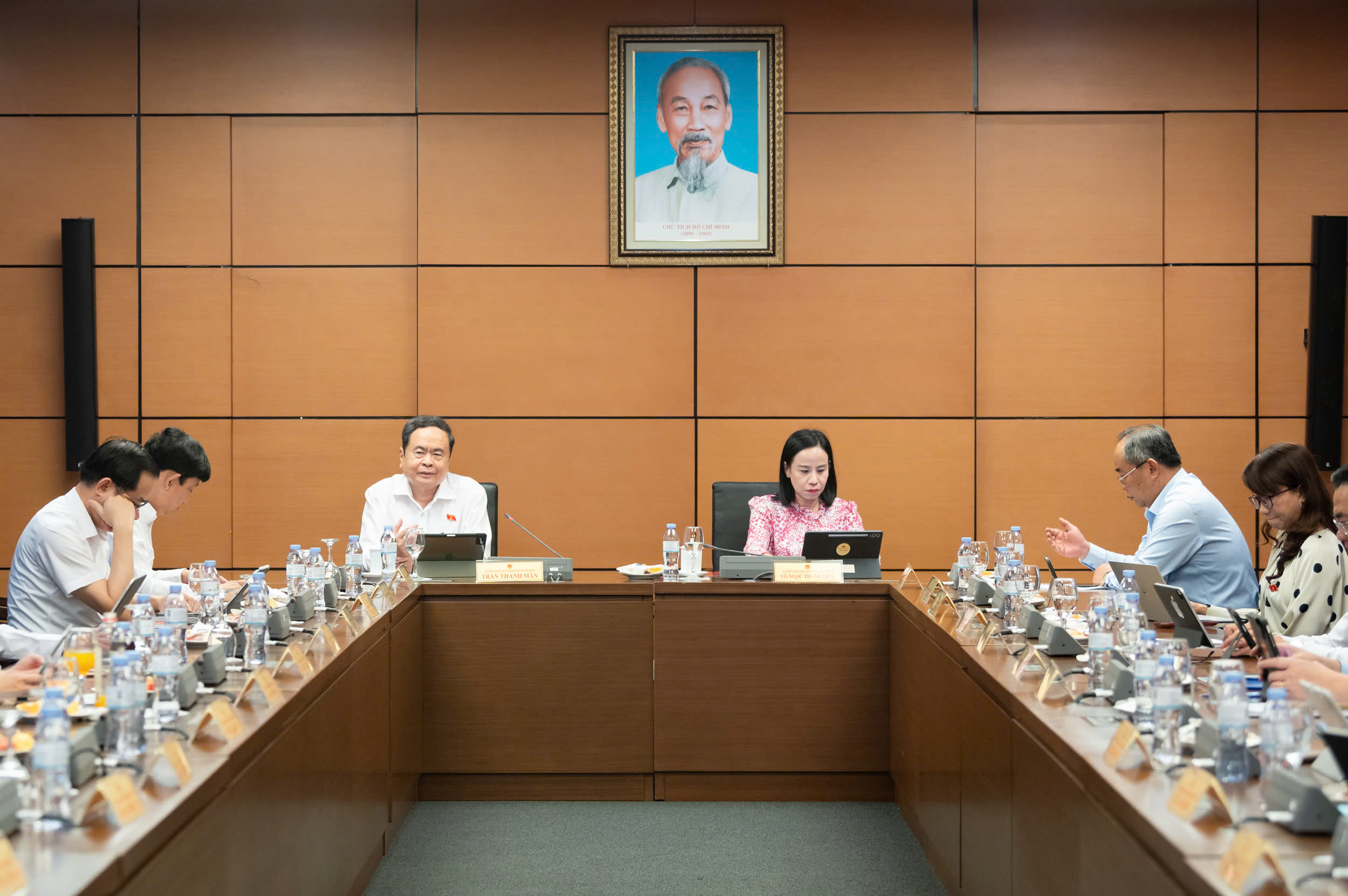 ctqh-1785816521175376831686 Chủ tịch Quốc hội: Xây dựng hệ sinh thái số để người dân tiếp cận pháp luật 24/7- Ảnh 1.