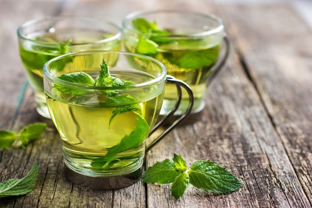 Trà bạc hà hỗ trợ cân bằng nội tiết tố hiệu quả