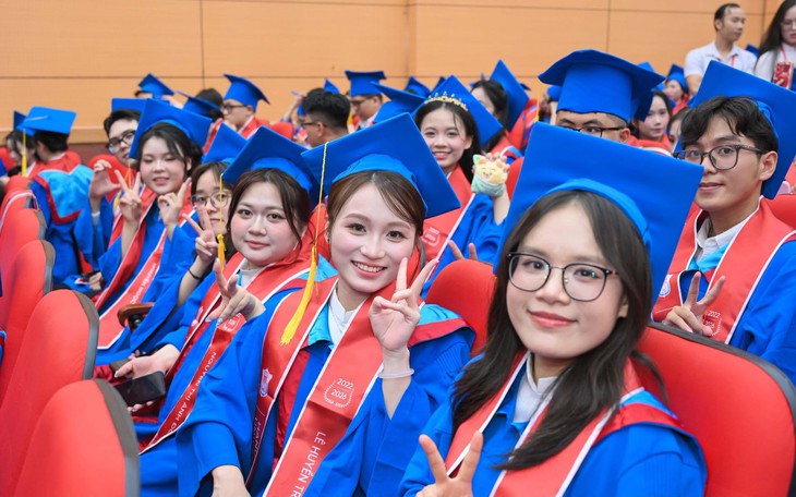 diem-chuan-dai-hoc-y-ha-noi-1281-17865214223121613680086-0-120-1175-2000-crop-17865214291471358092826 Lịch nhập học các trường đại học y dược năm 2026- Ảnh 1.