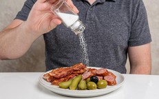 Những Hiểu Lầm Thường Gặp Về Việc Uống Nước Chanh Giảm Cân