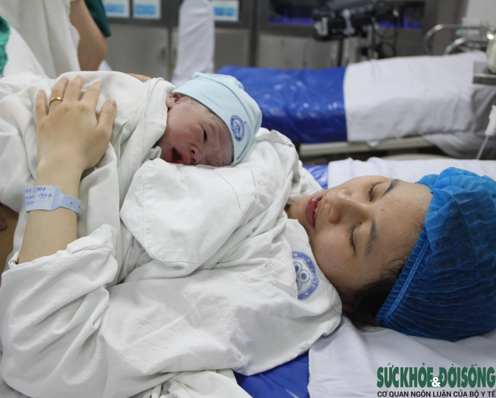 Kêu gọi khẩn: kết nối và chuẩn hóa dữ liệu sức khỏe bà mẹ, trẻ em
