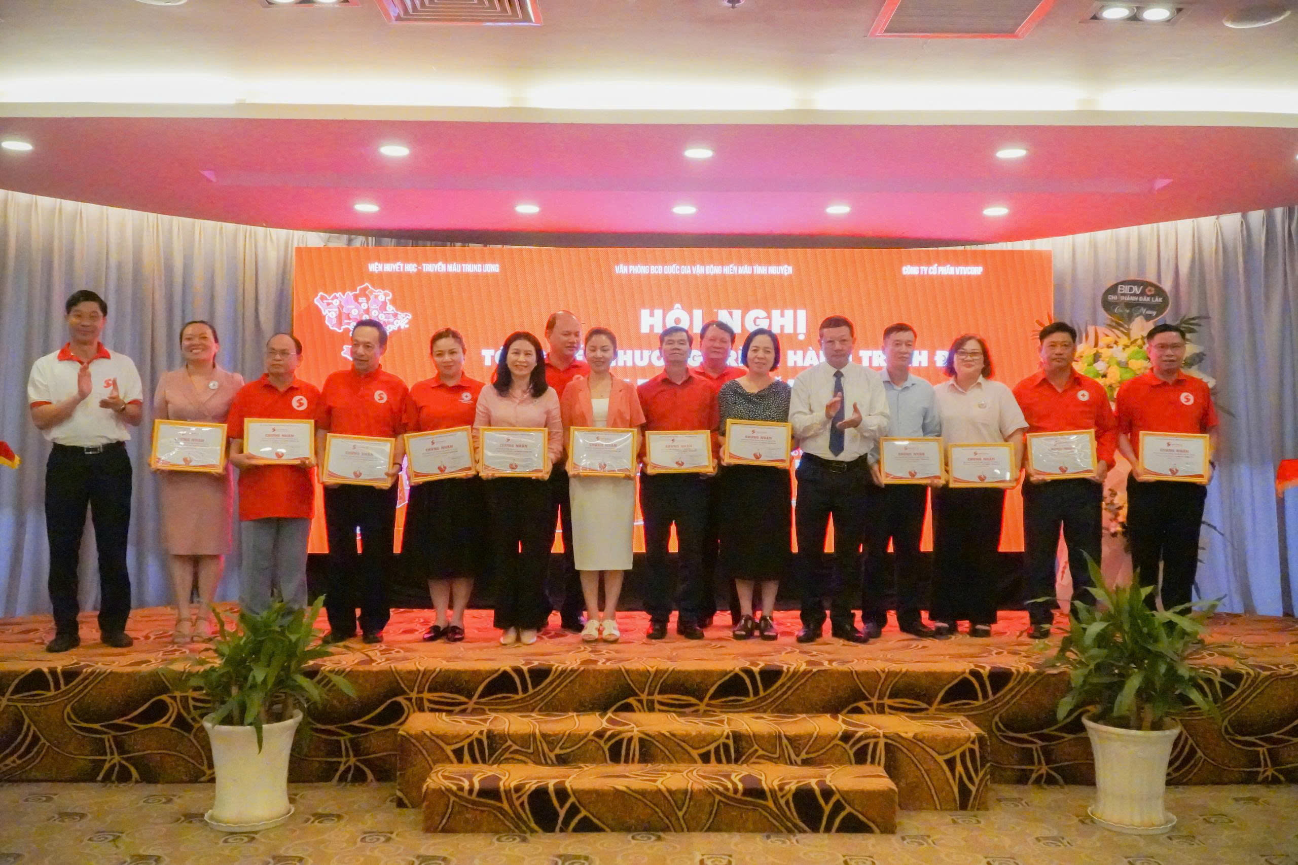 hh-14888888-17867156683361422607631 Hành trình Đỏ 2026 tiếp nhận hơn 168.770 đơn vị máu, vượt xa mục tiêu đề ra - Ảnh 4.