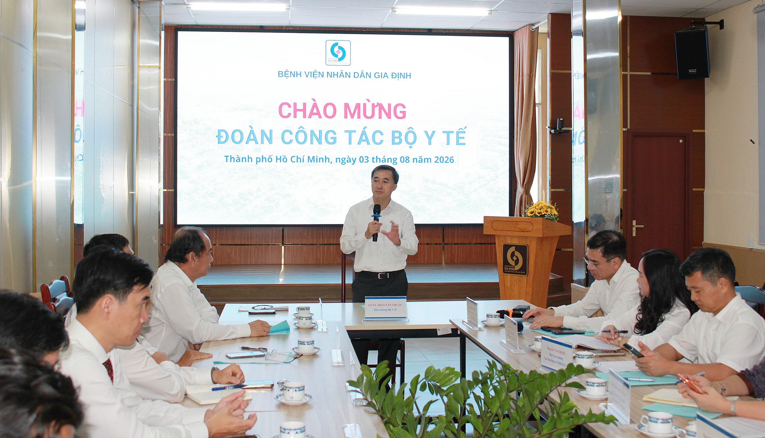 Thứ trưởng Trần Văn Thuấn: TPHCM là điểm sáng về cấp cứu ngoại viện của cả nước- Ảnh 4.