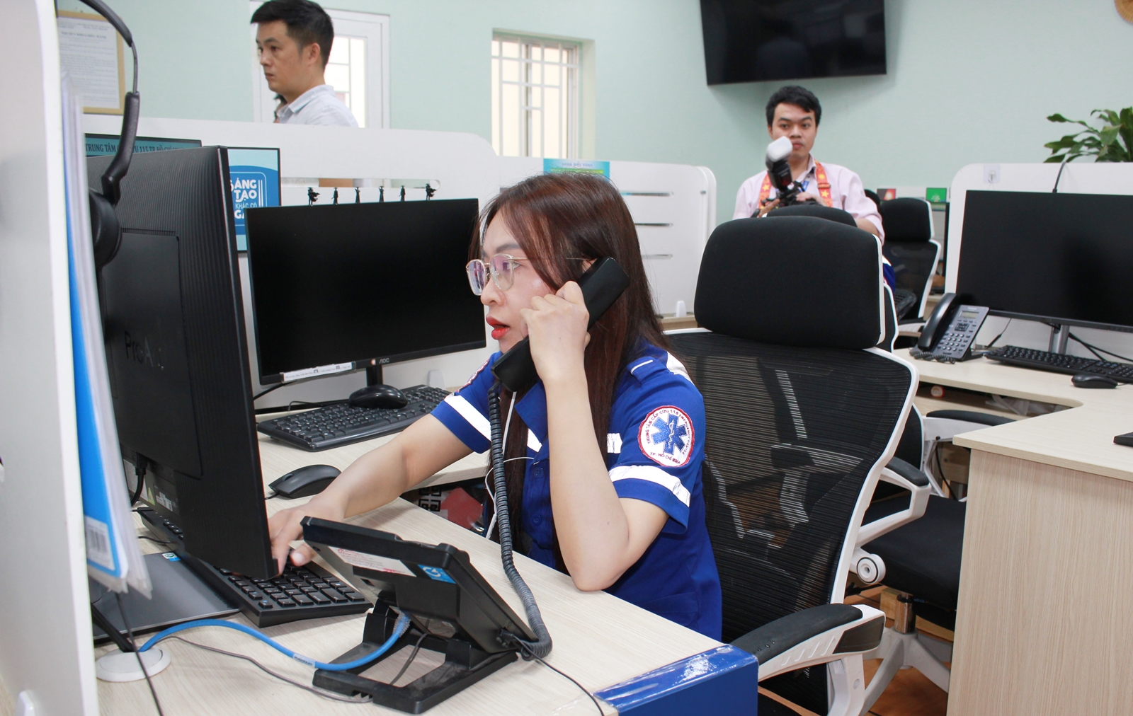 Thứ trưởng Trần Văn Thuấn: TPHCM là điểm sáng về cấp cứu ngoại viện của cả nước- Ảnh 1.