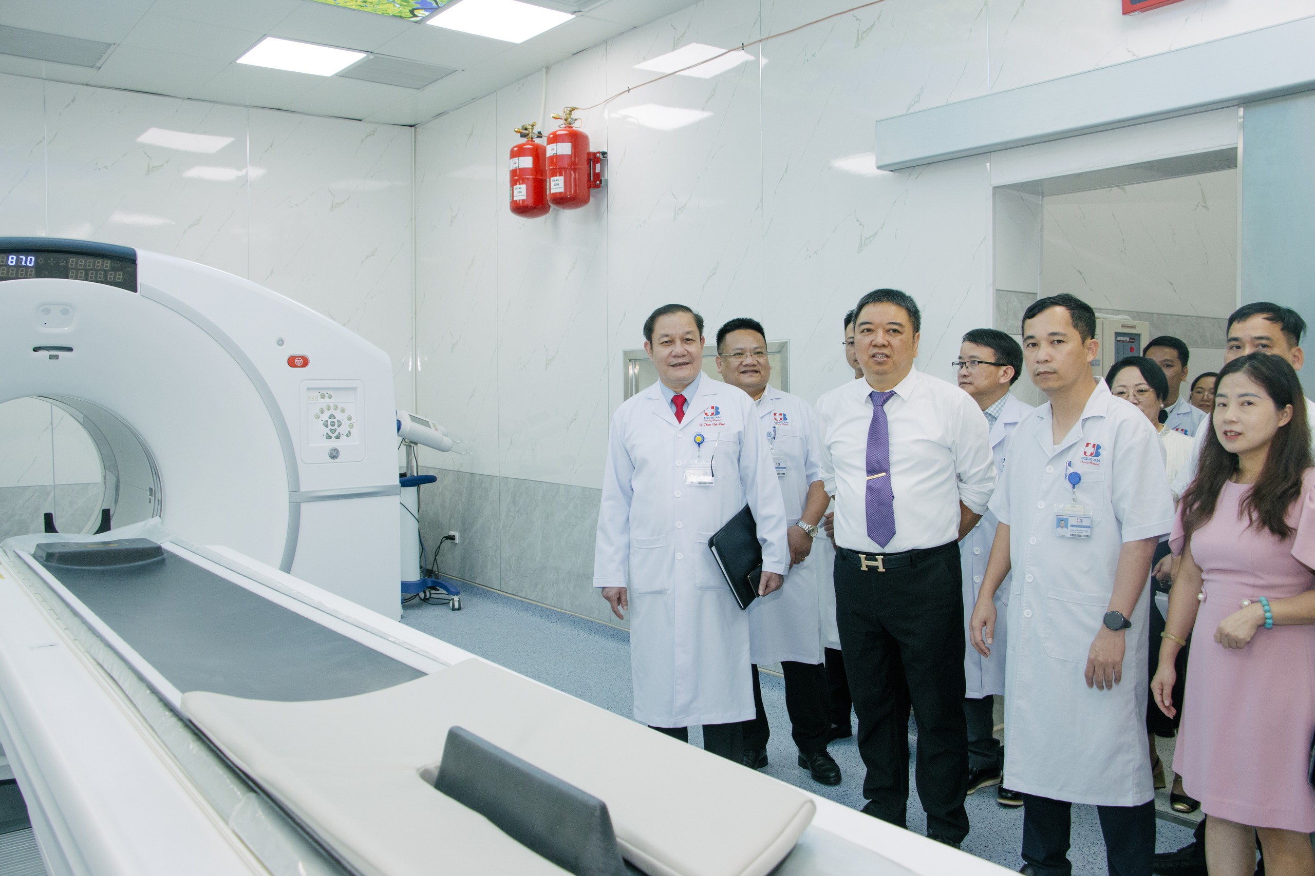 Cải Thiện Năng Lực Điều Trị Ung Thư Qua Hợp Tác Quốc Tế Tại Nghệ An