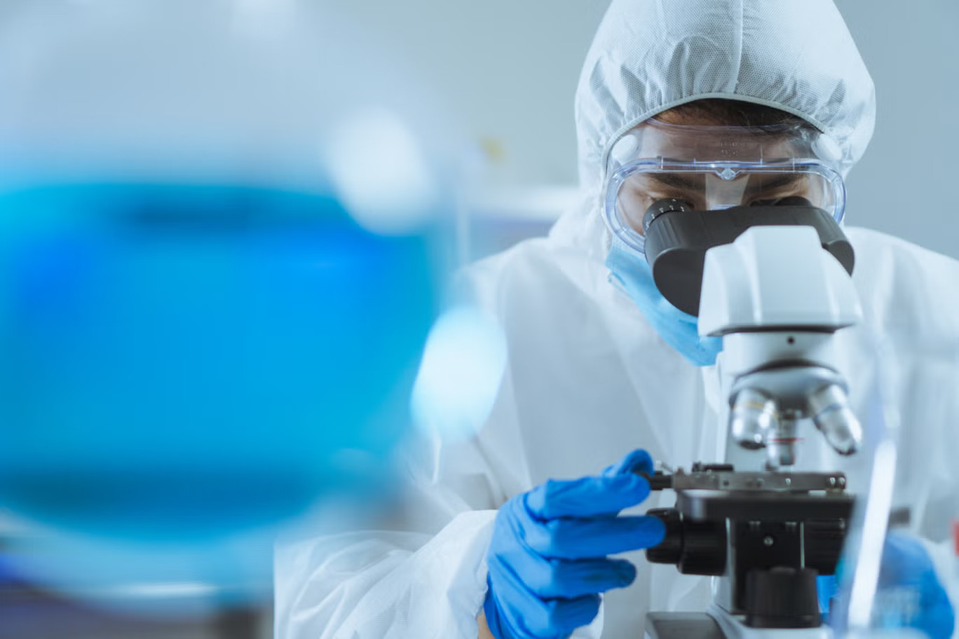 istock-1251344090-2-jpg-17860765990441423404254 Mỹ tạo 16 loại virus chưa từng có ngoài tự nhiên bằng AI- Ảnh 2.
