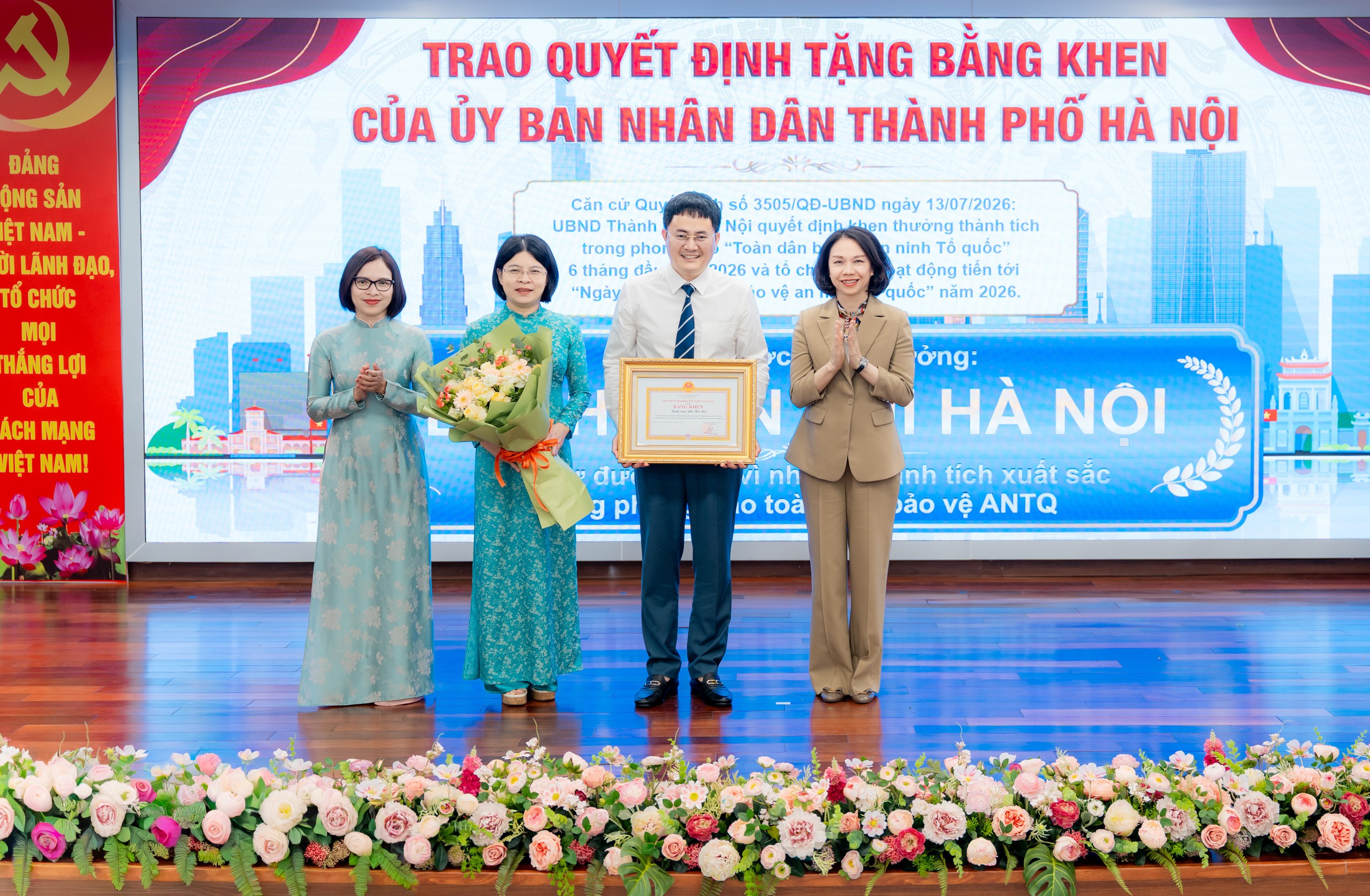 nhn-21-1786701104037409776753 Hà Nội xây dựng môi trường y tế an toàn, nâng cao chất lượng CSSK nhân dân- Ảnh 2.