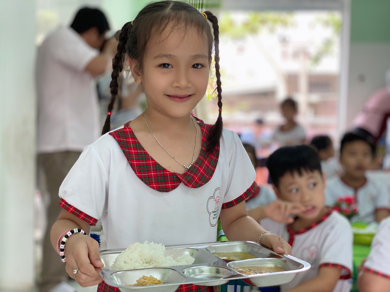 qn1-17864159924791120468342 Lập Luật Dinh Dưỡng Học Đường để Bảo Vệ Sức Khỏe - Ảnh 2.