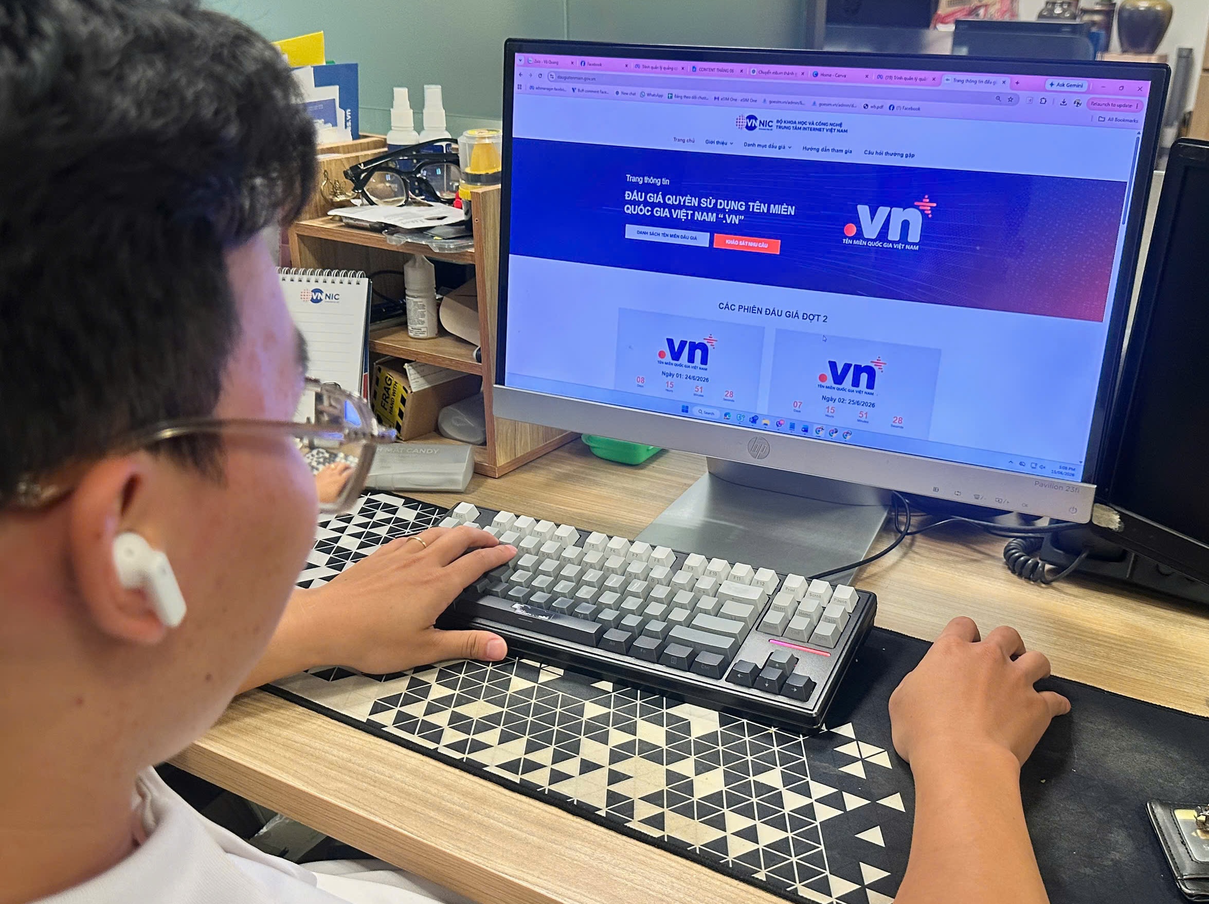 Tầm Quan Trọng Của Tên Miền Quốc Gia ‘.vn’ Trong Thương Mại Điện Tử Việt Nam