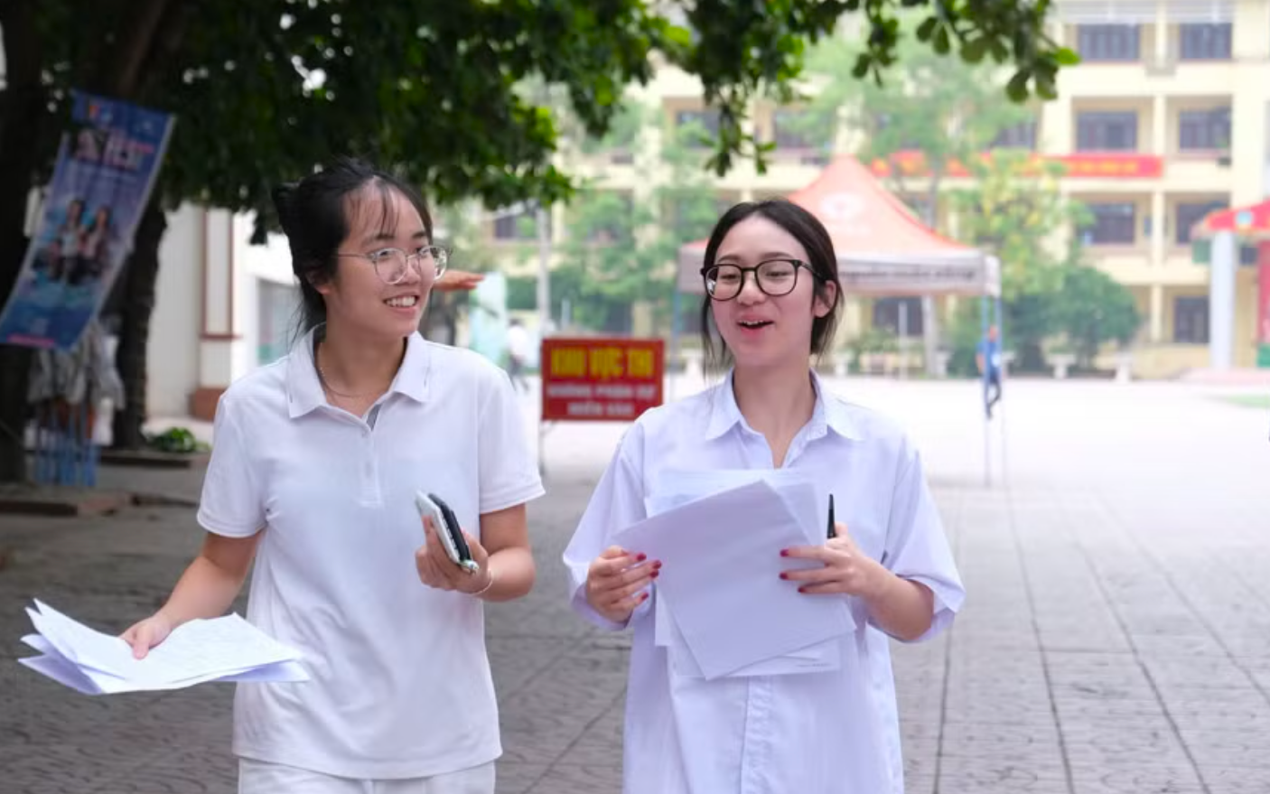 Cô gái Nghệ An mang tiếng Trung về làng sau khi giành học bổng Trung Quốc - Ảnh 6.
