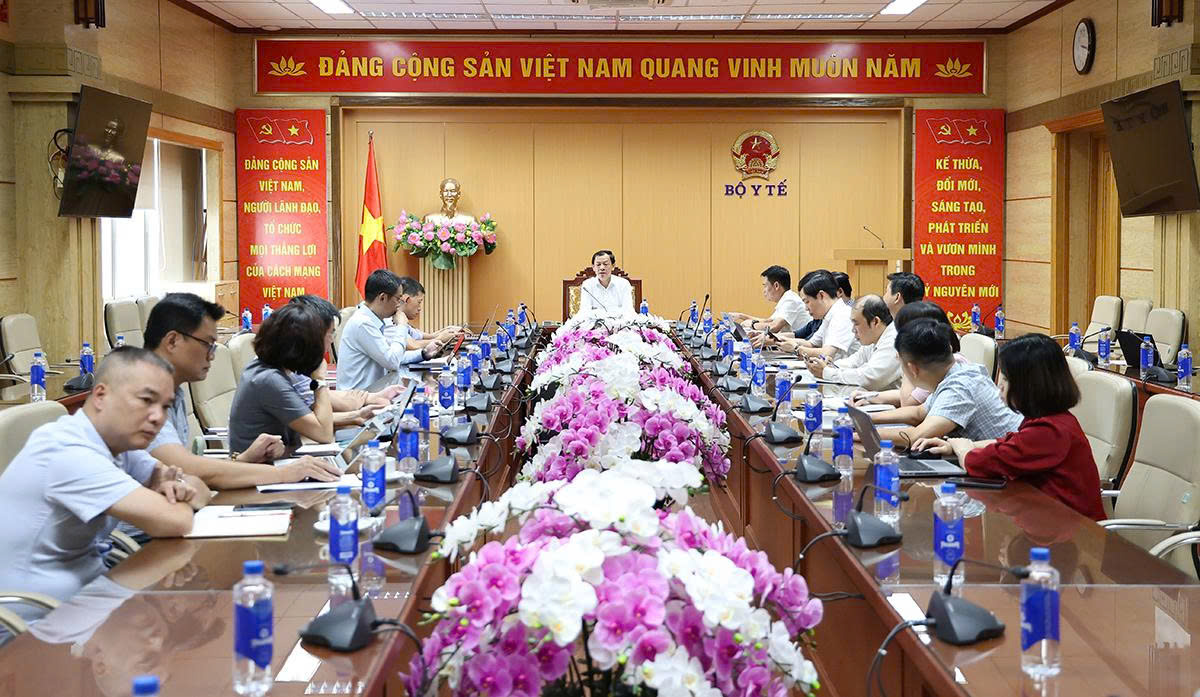 Bộ Y tế Thúc Đẩy Chuyển Đổi Số Qua Bệnh án Điện tử và Sổ Sức Khỏe