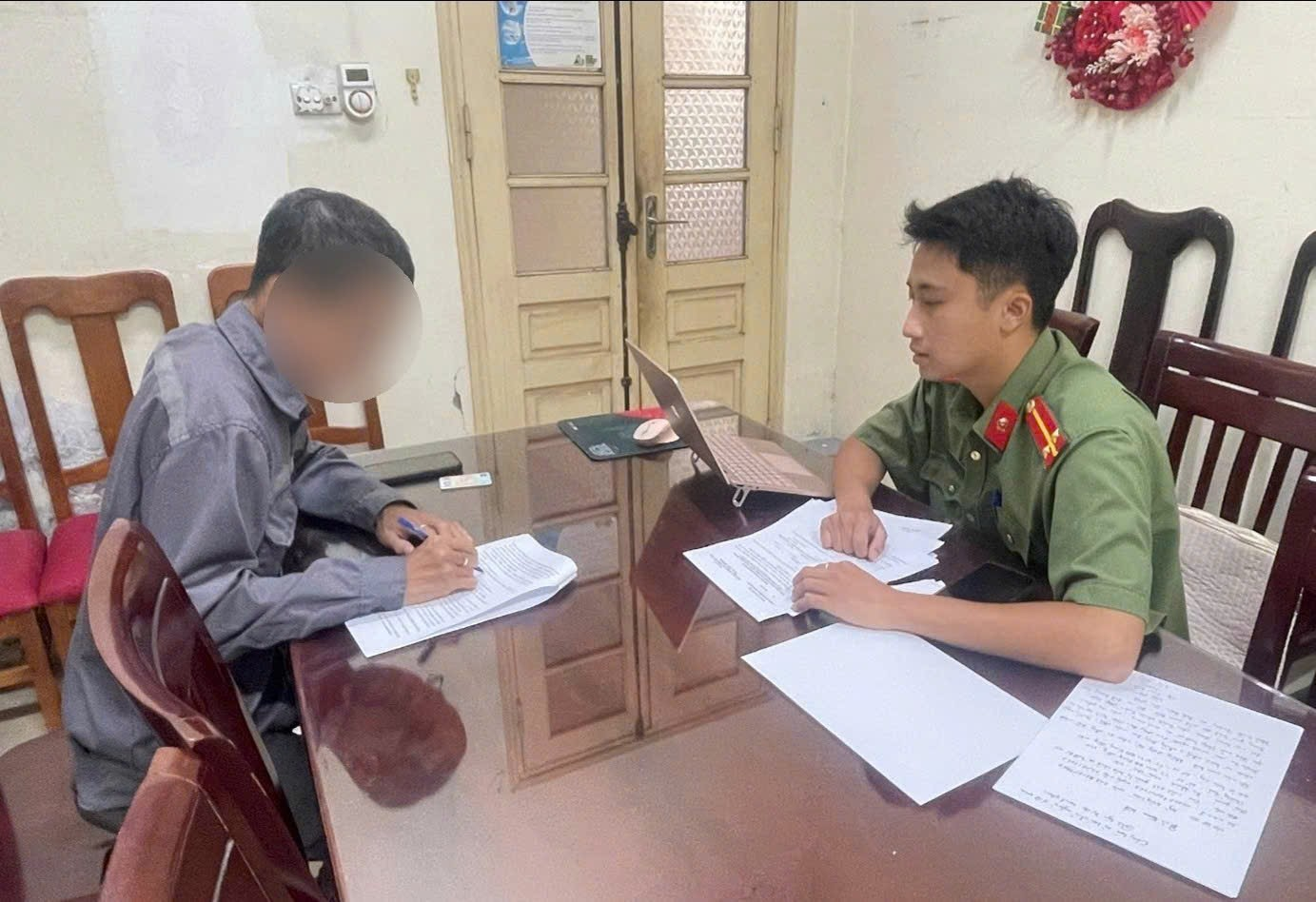 Xử Phạt Người Đăng Tin Sai Sự Thật Về Dự Án Cảnh Quan Sông Hồng