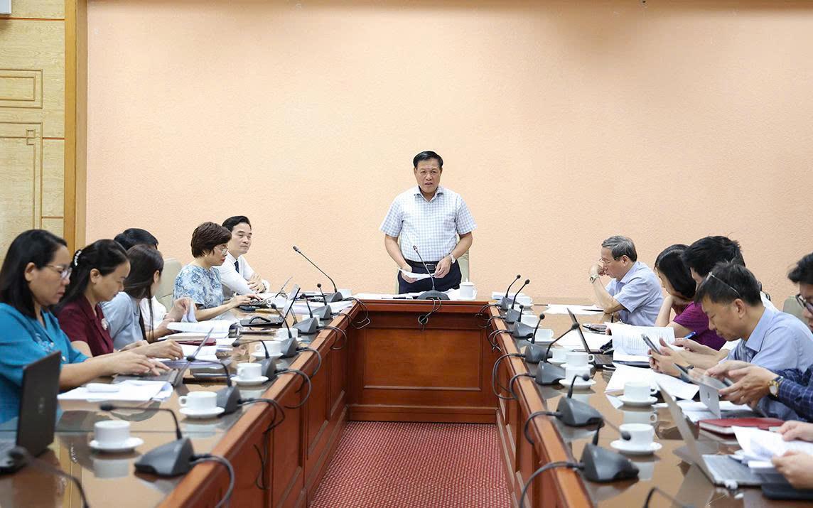 Thúc Đẩy Hoàn Thiện Luật An Toàn Thực Phẩm: Tăng Cường Hậu Kiểm Và Chuyển Đổi Số