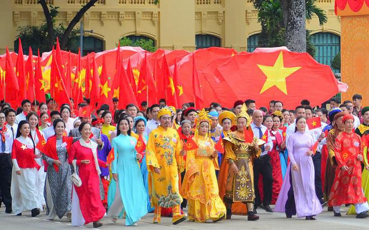 Đồng thuận nghỉ Tết Nguyên đán 2027 kéo dài 7 ngày, nghỉ Ngày Văn hóa Việt Nam 4 ngày- Ảnh 3.