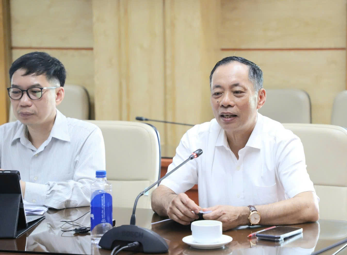 Chính sách dược và an ninh thuốc