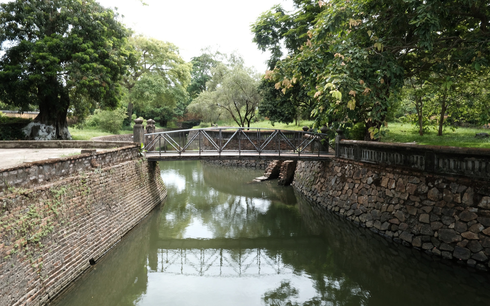 Khám Phá Dự Án Cải Tạo Không Gian Bên Bờ Sông Hương Tại Huế
