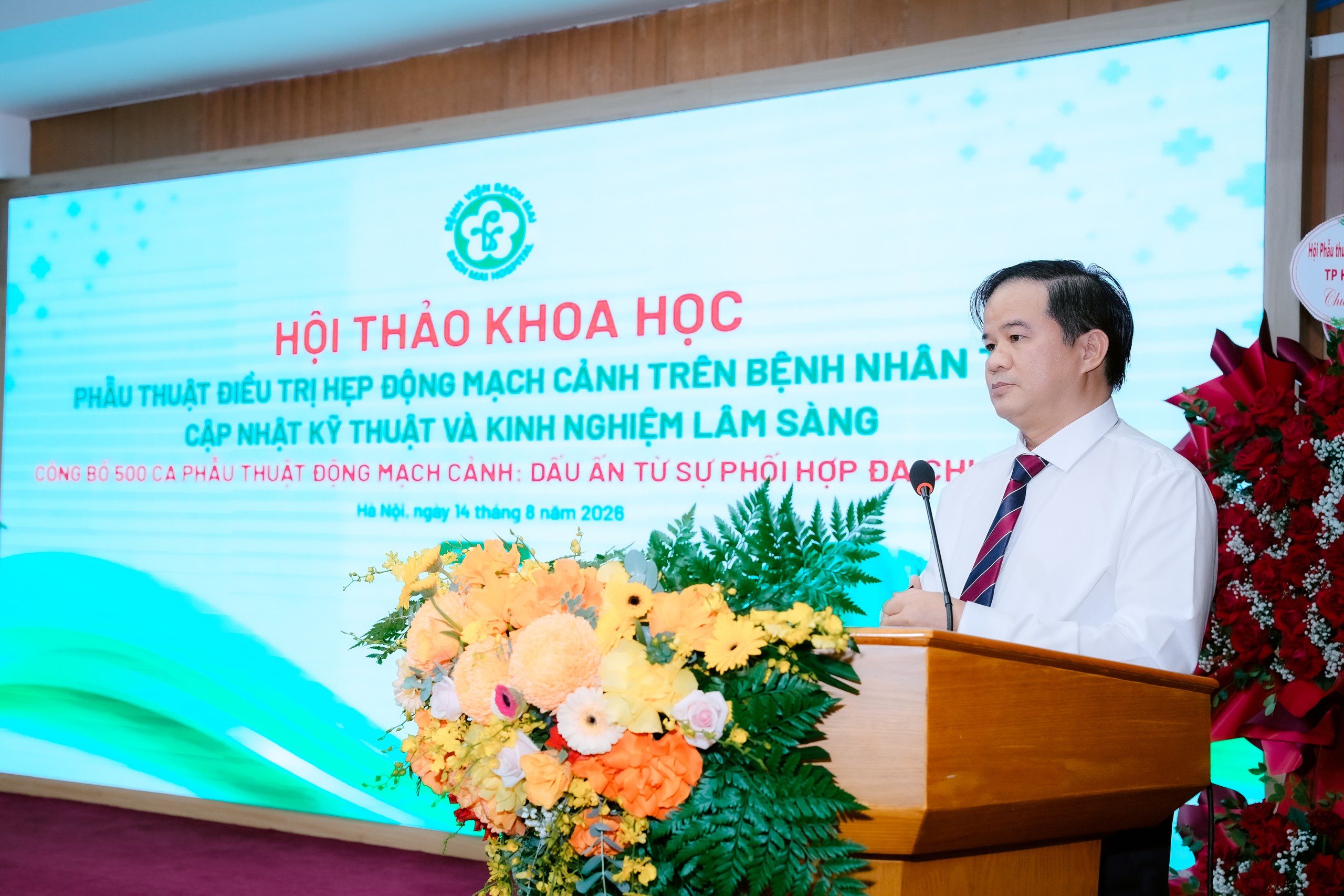 xuan-co-1-1786707102692977077746 Bệnh viện Bạch Mai Đạt Ngưỡng 500 Ca Phẫu Thuật, Hướng Đến Chương Trình Mạch Máu Toàn Diện - Ảnh 1.