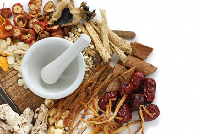 Đẩy Mạnh Phát Triển Y Học Cổ Truyền Để Nâng Cao Chất Lượng Chăm Sóc Sức Khỏe