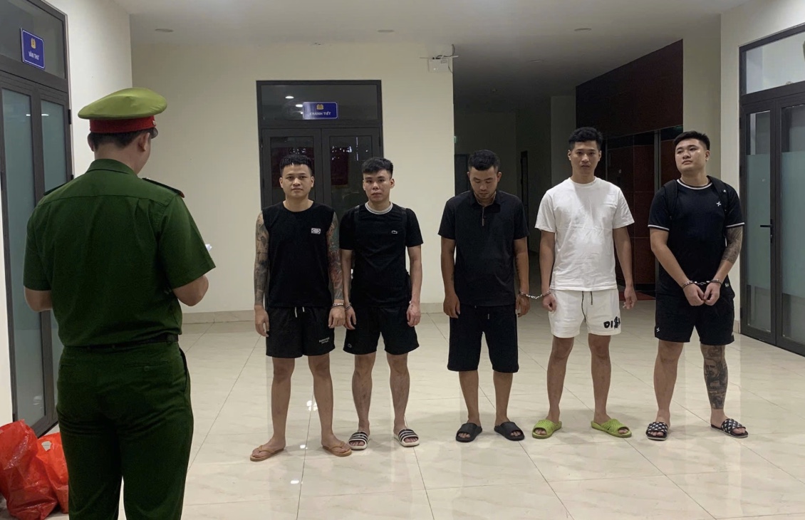 Băng nhóm giả mạo nhân vật mạng lừa hơn 4 tỷ: thủ đoạn, hành trình bị lật tẩy và hệ quả