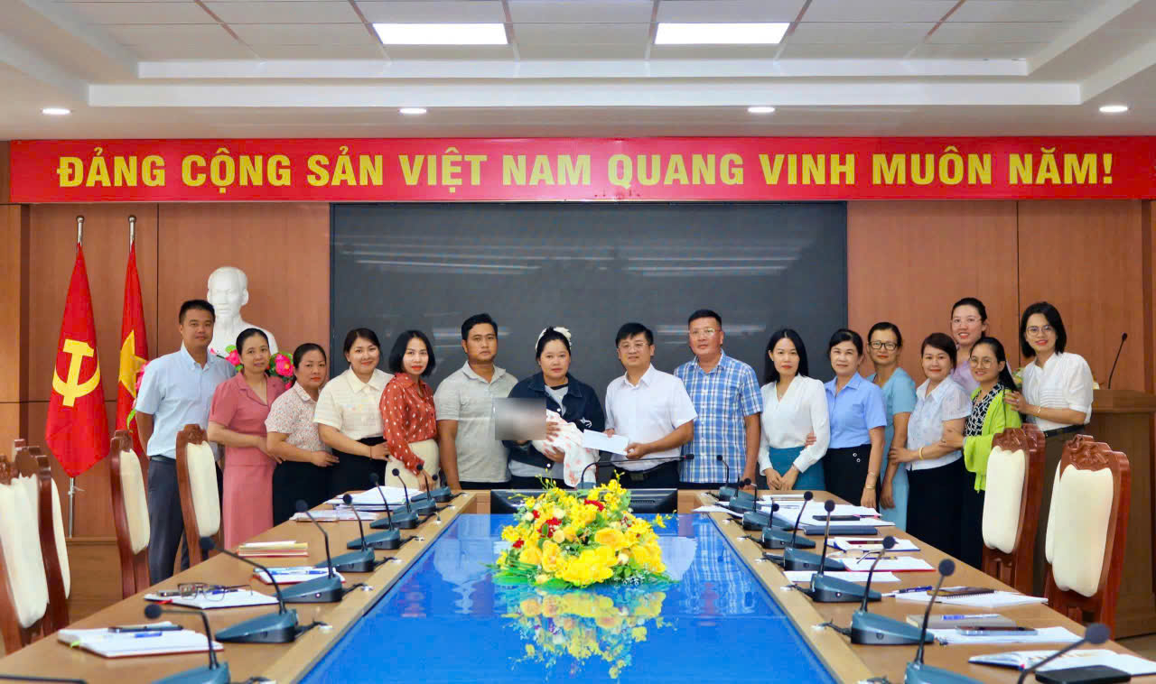 Bé sơ sinh bị bỏ rơi Buôn Ma Thuột: Hành trình hơn 10 ngày đến một mái ấm mới