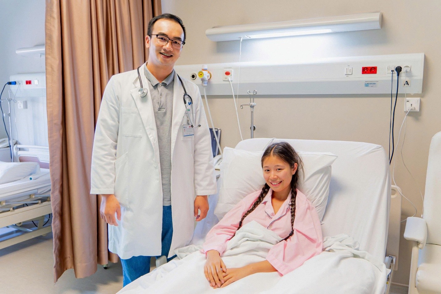 phap01-1787752262696919210221 Khám Phá Tràn Khí Màng Phổi Liên Quan Đến Chu Kỳ Kinh Nguyệt- Ảnh 1.